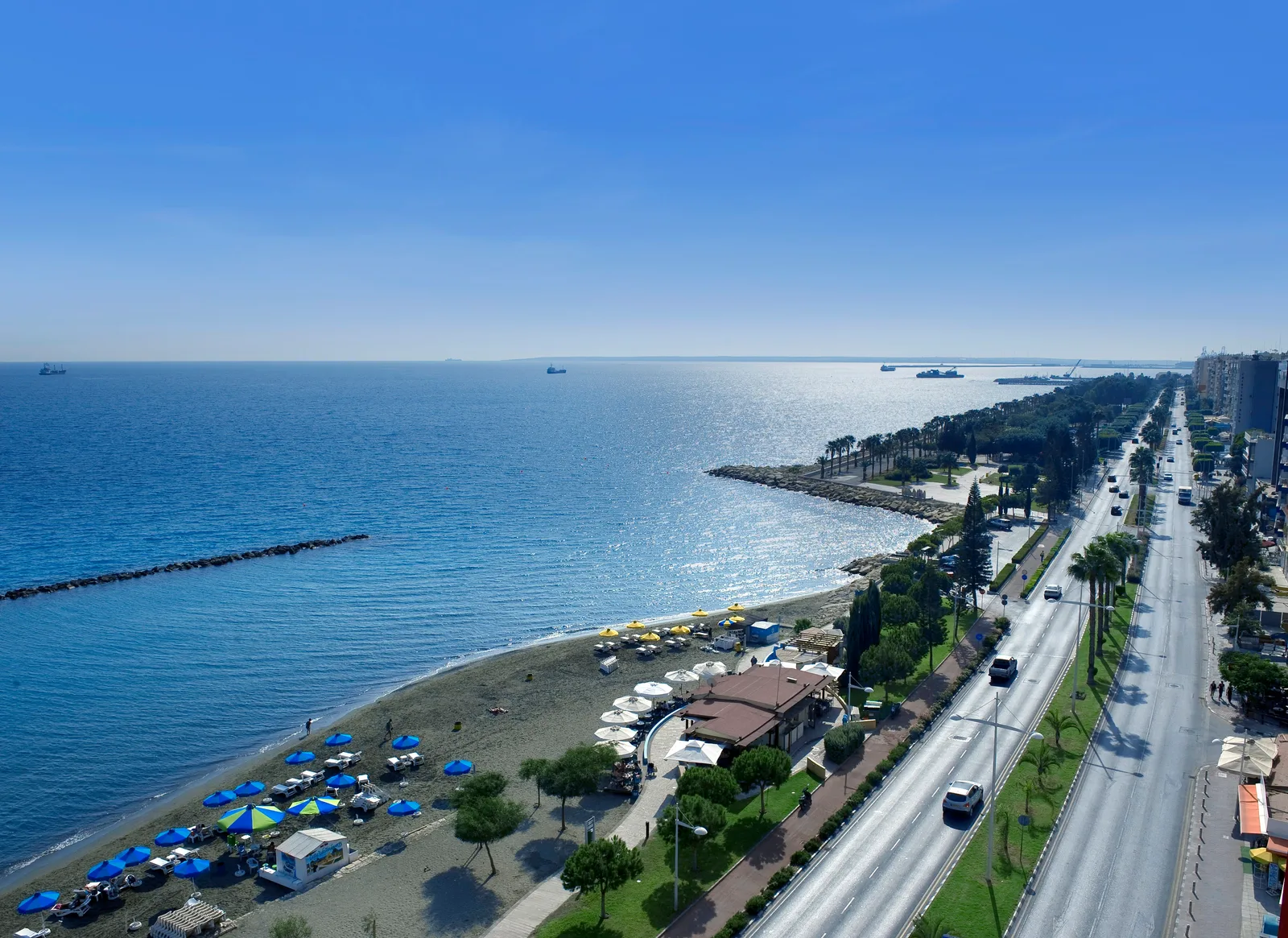 Eden Beach Apartments