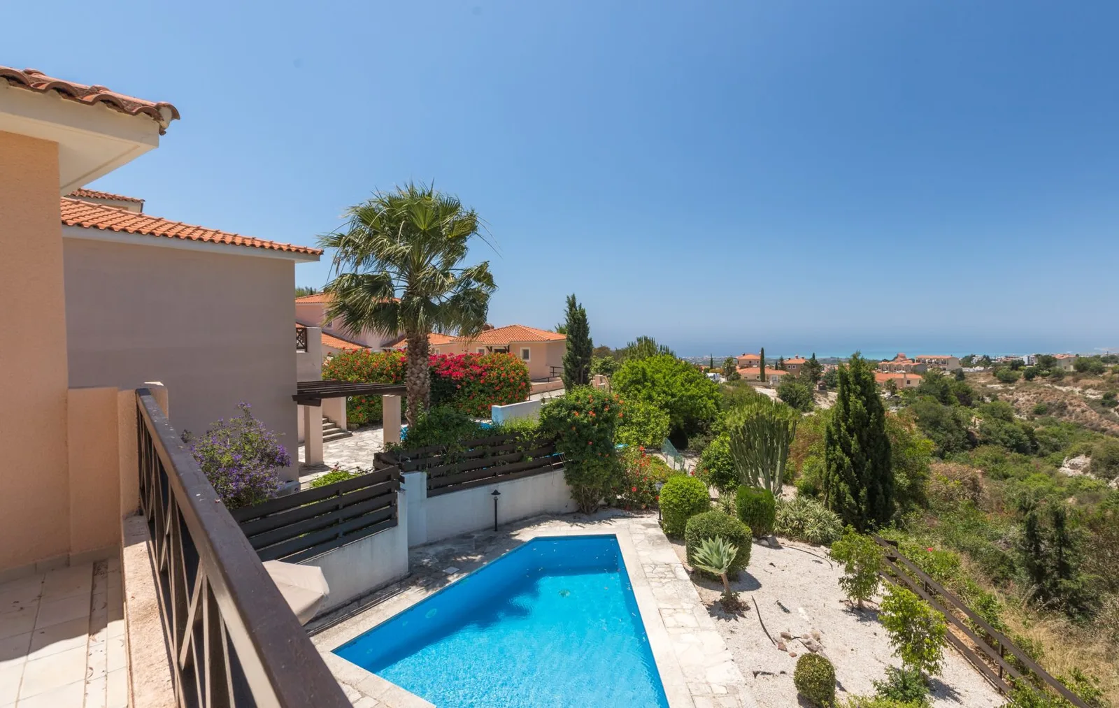 Perneri Villas