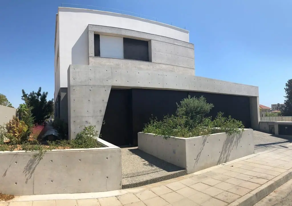 C+C HOUSE
