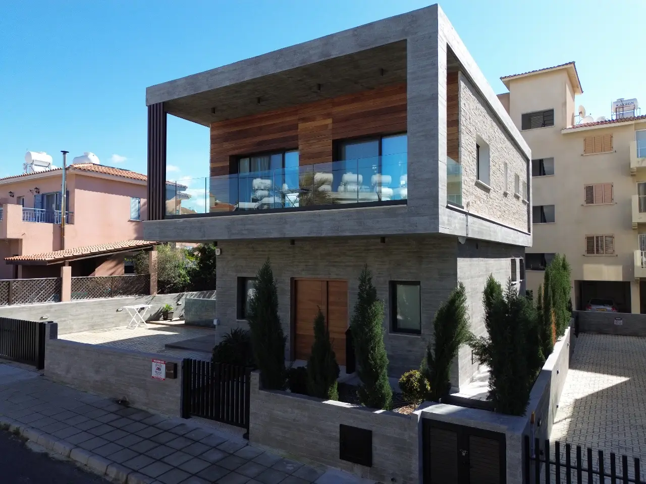 Elegant Villa – וילת יוקרה במרחק הליכה מהחוף