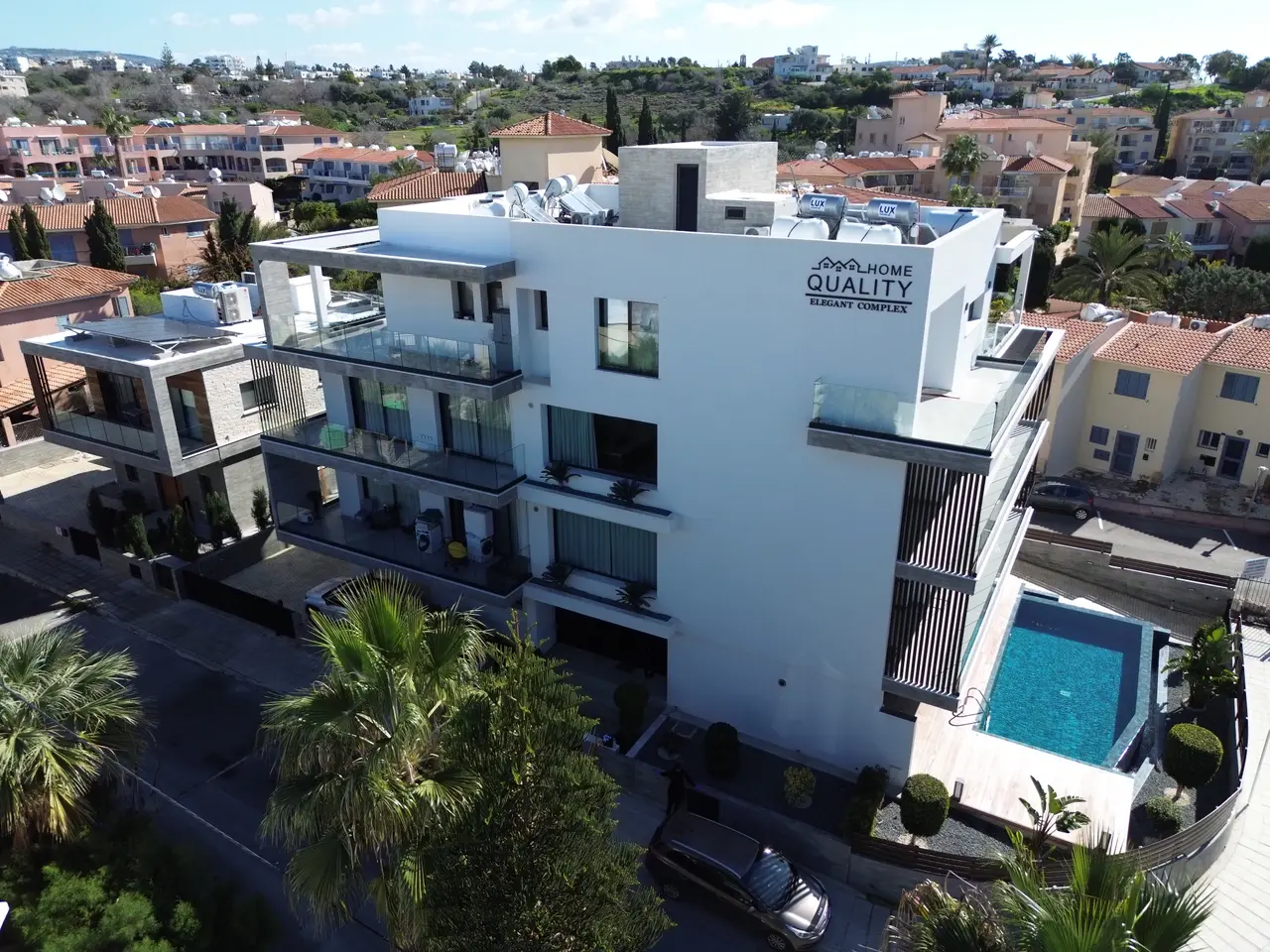 Elegant Complex – דירות יוקרה ופנטהאוז במרחק הליכה מהחוף