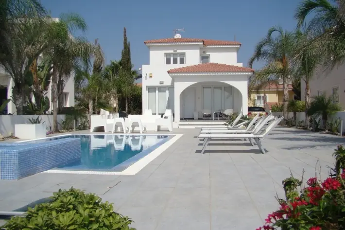 SUNRISE Villa No. 10 (3 Bedrooms)