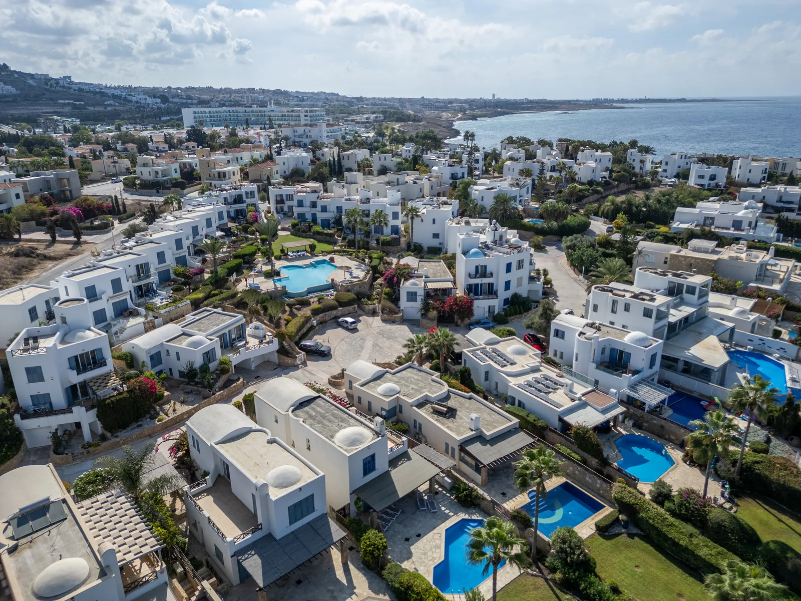 Apollo Beach Villas
