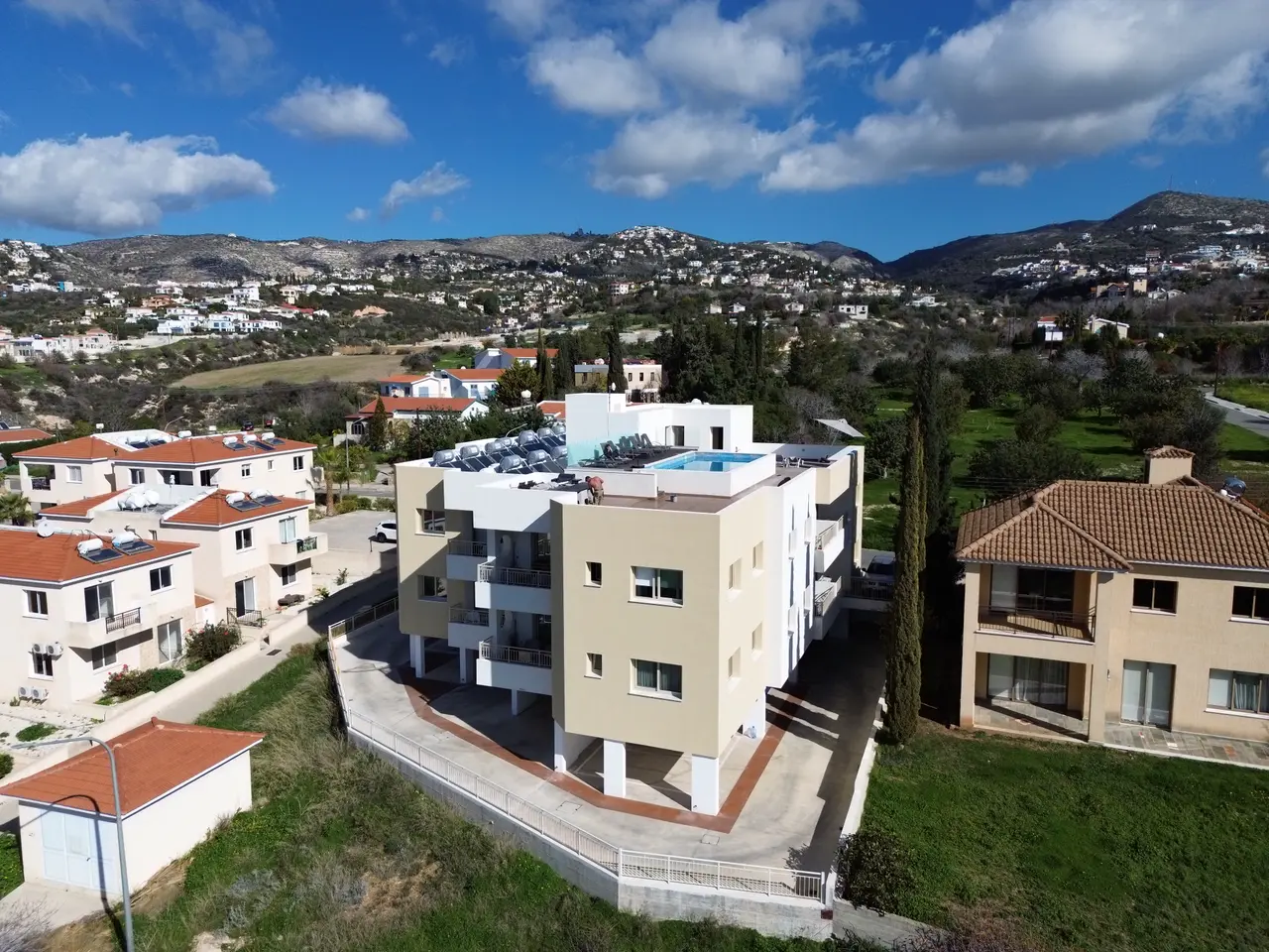 Tala Seview – דירות עם נוף לים לכל החיים