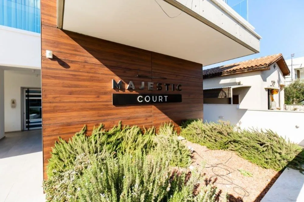 Majestic Court