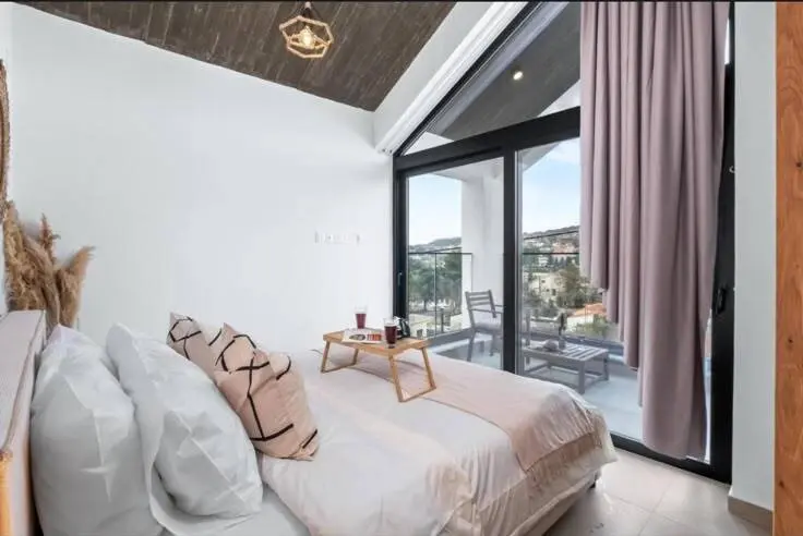 Spacious Furnished Apartment in Statos–Agios Fotios