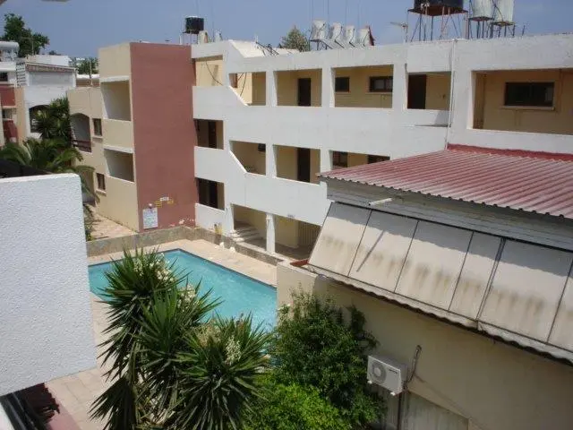 Castalia Apartments